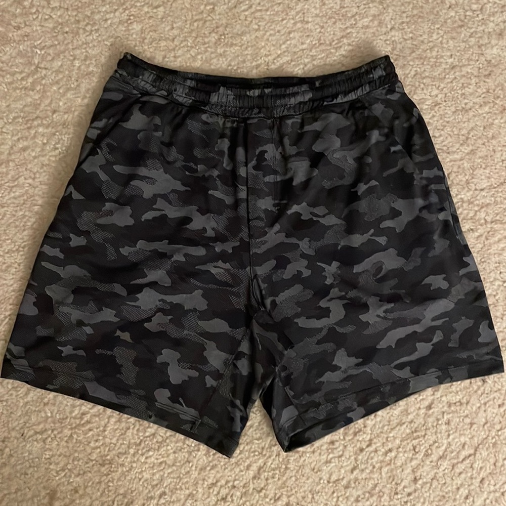 Lululemon Pace Breaker shorts
